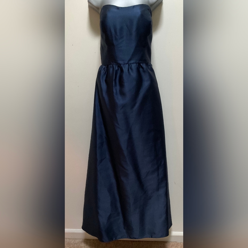 ALFRED SUNG Gorgeous Midnight Blue Strapless Satin Gown - Picture 2 of 8